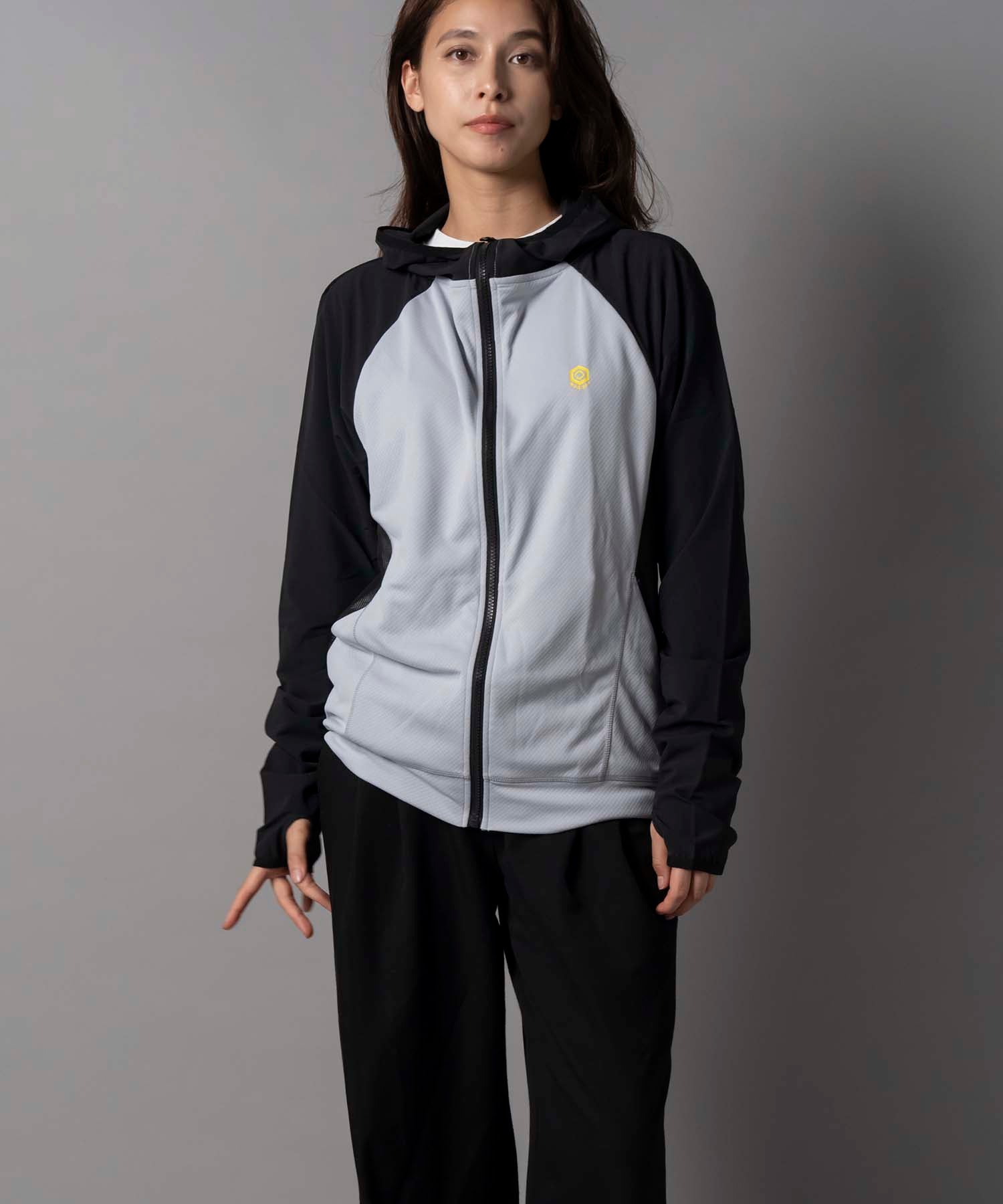 【着る虫除け/冷却/撥水/UV/抗ウイルス】 BUGOFF(バグオフ)ユニセックスマルチ撥水パーカー